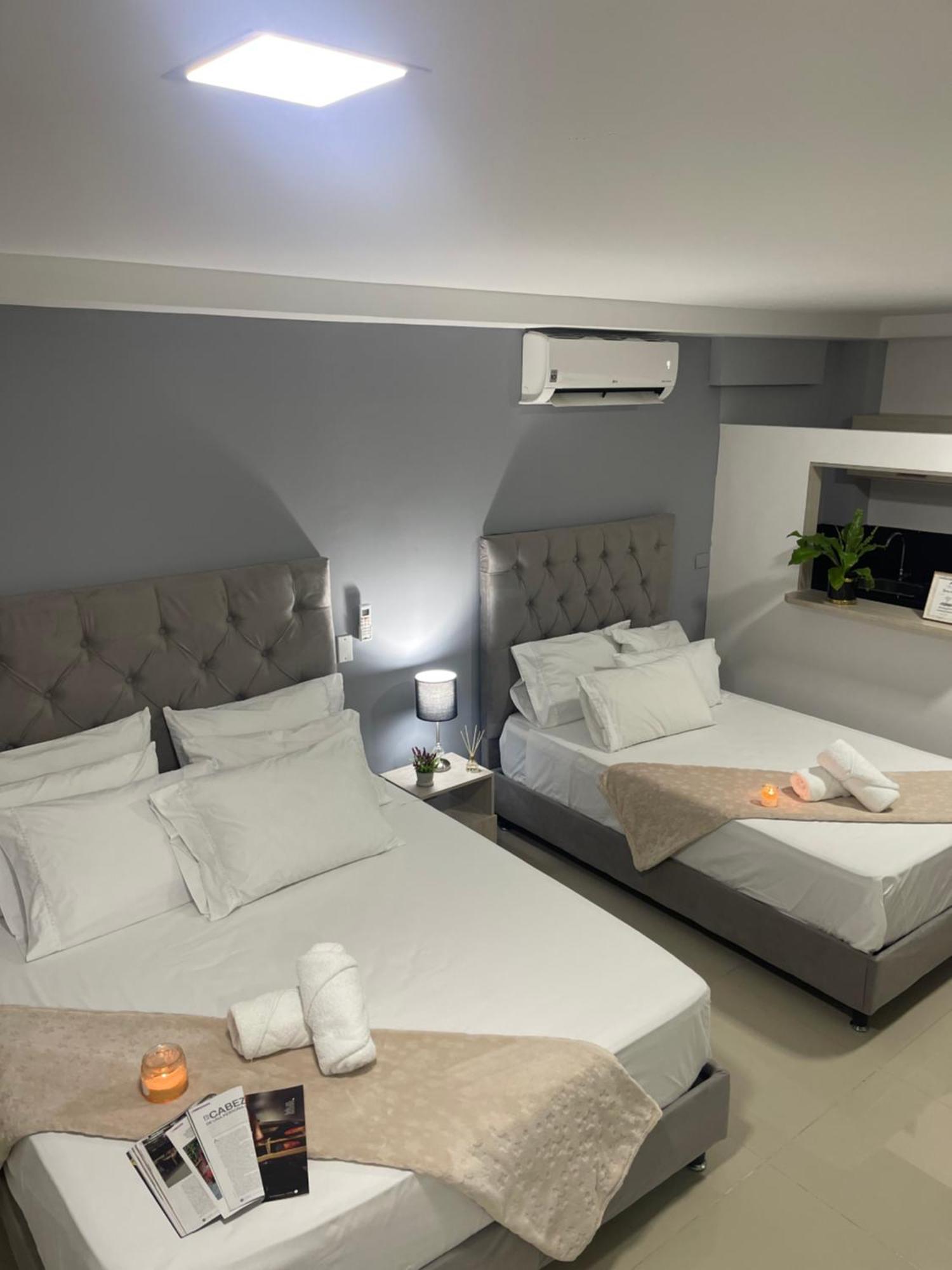 110 Loft Aparthotel Кали Екстериор снимка