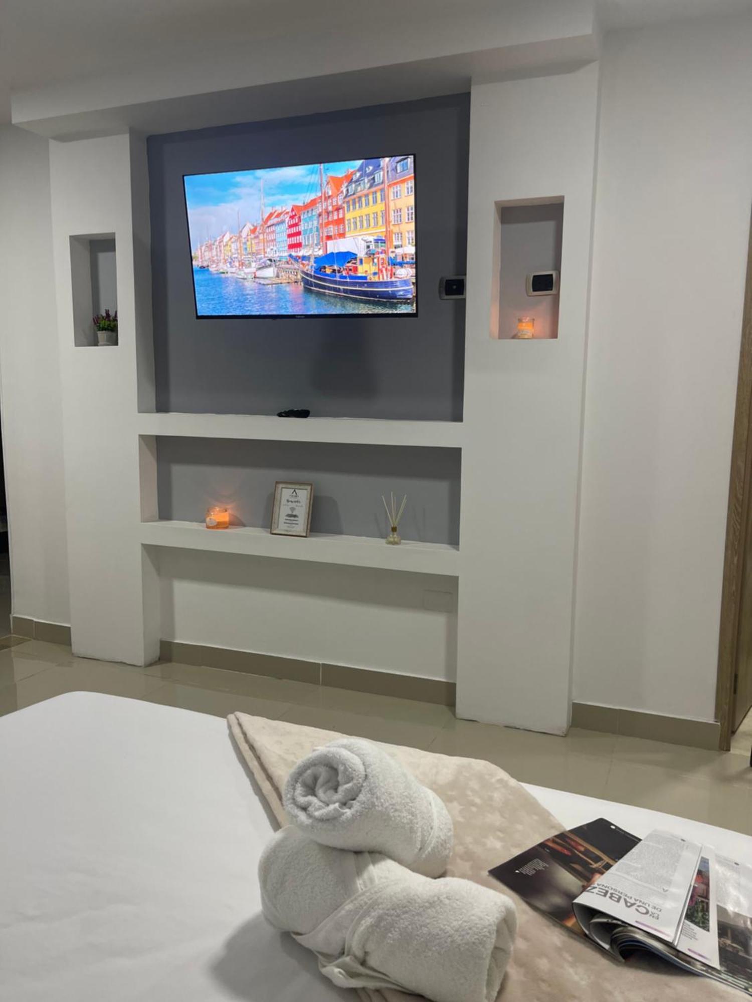 110 Loft Aparthotel Кали Екстериор снимка